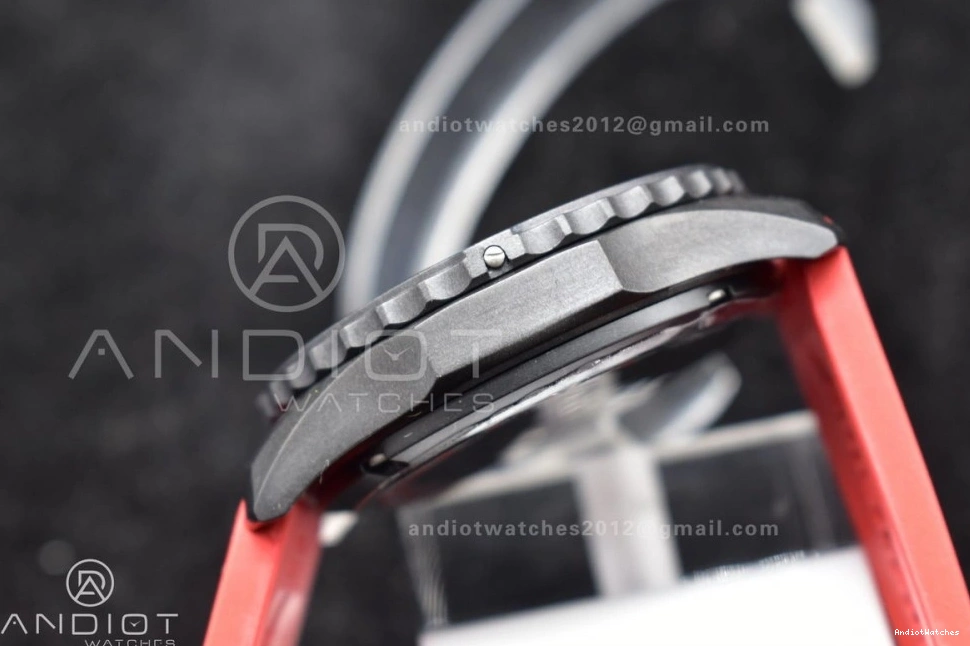 921 Endurance OF Pro SmoothTexture 44mm Breilting Factory 0328